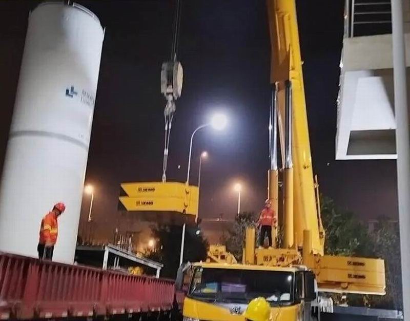 大型机械 数控机床吊装